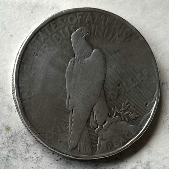 1924 Silver Peace Dollar - Picture 4 of 4